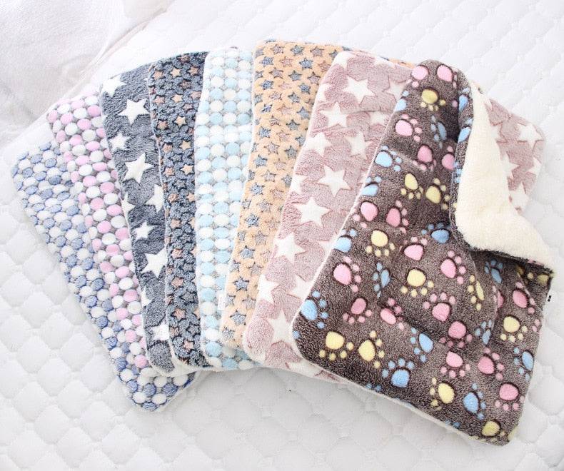 Soothing Pet Blanket/ Bed - FREE SHIPPING - Classy Pet Life