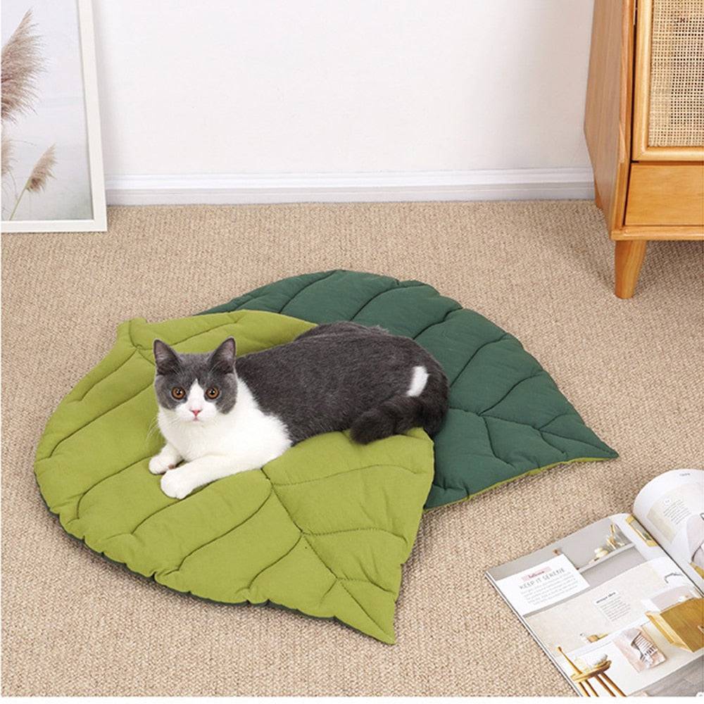 Leaf Pet Bed/Mat - FREE SHIPPING - Classy Pet Life