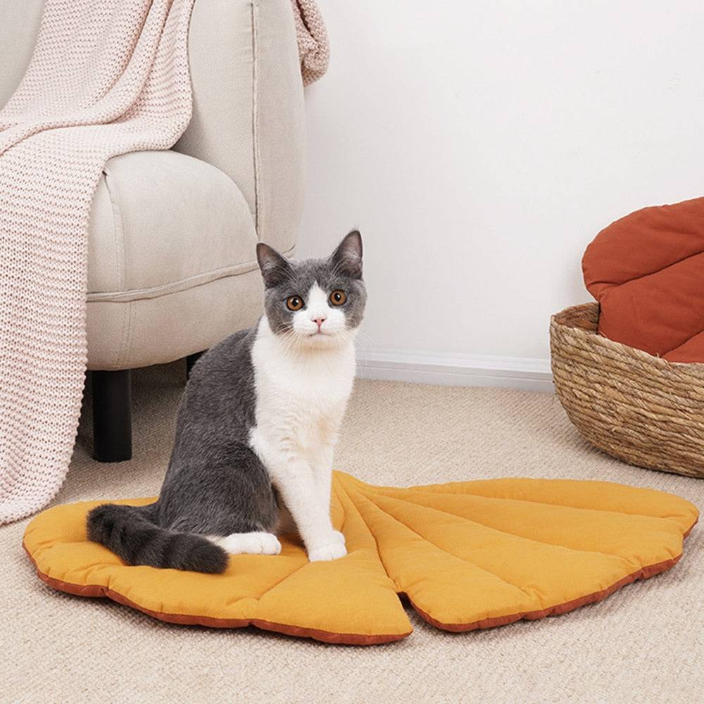 Leaf Pet Bed/Mat - FREE SHIPPING - Classy Pet Life